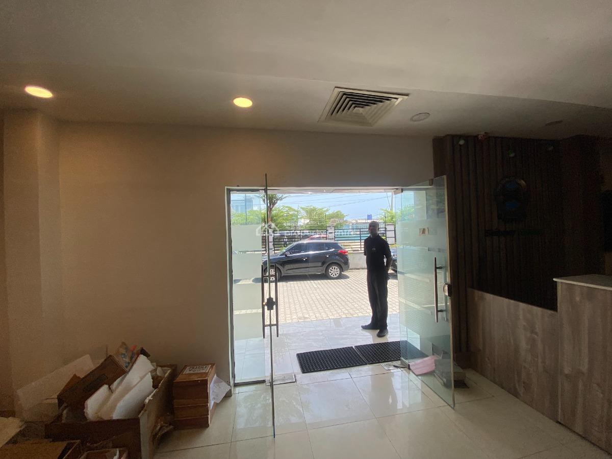 Commercial Space of 304sqm Available for Office Or Showroom Use, Victoria Island (vi), Lagos, Office Space for Rent