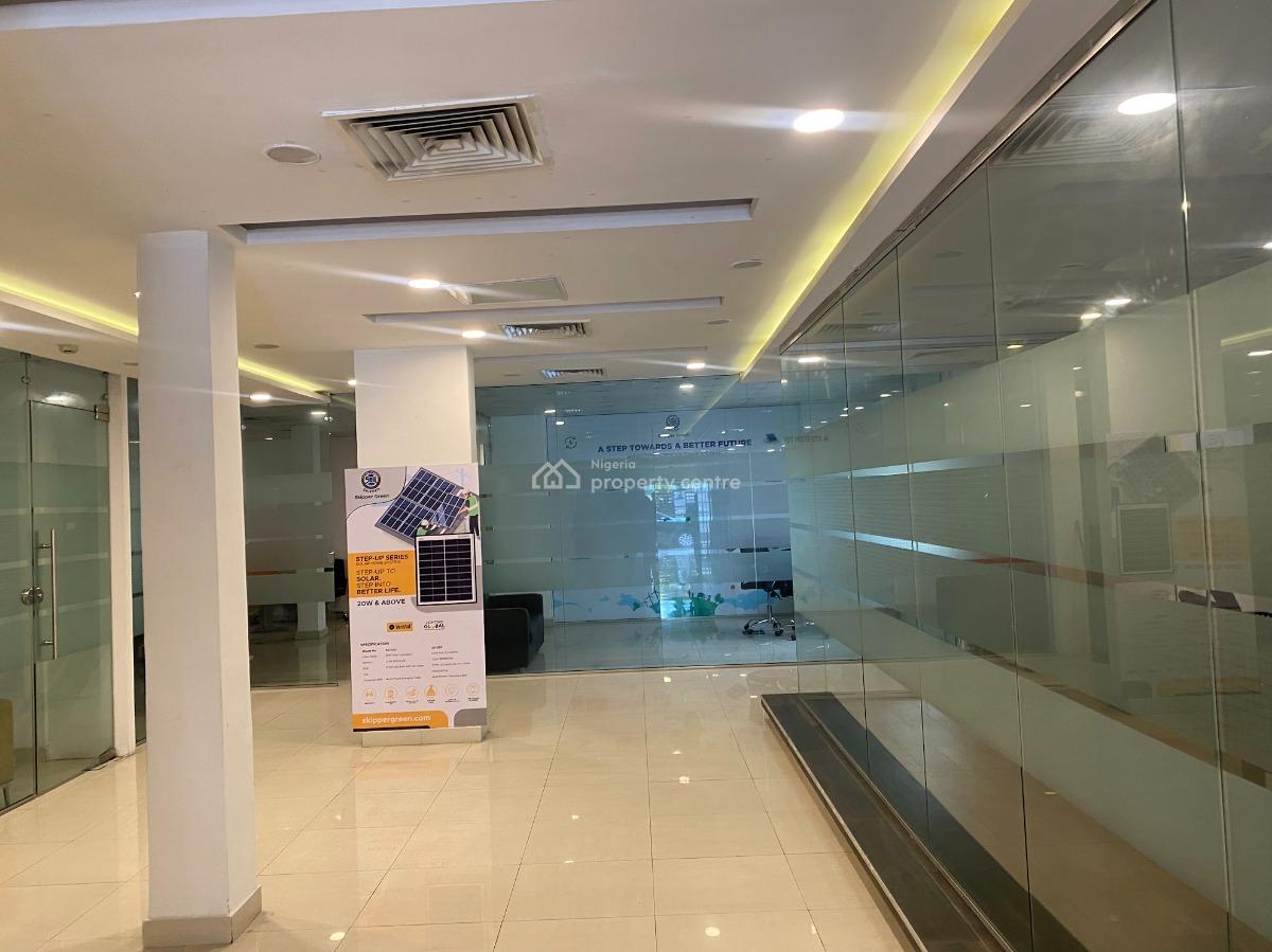 Commercial Space of 304sqm Available for Office Or Showroom Use, Victoria Island (vi), Lagos, Office Space for Rent