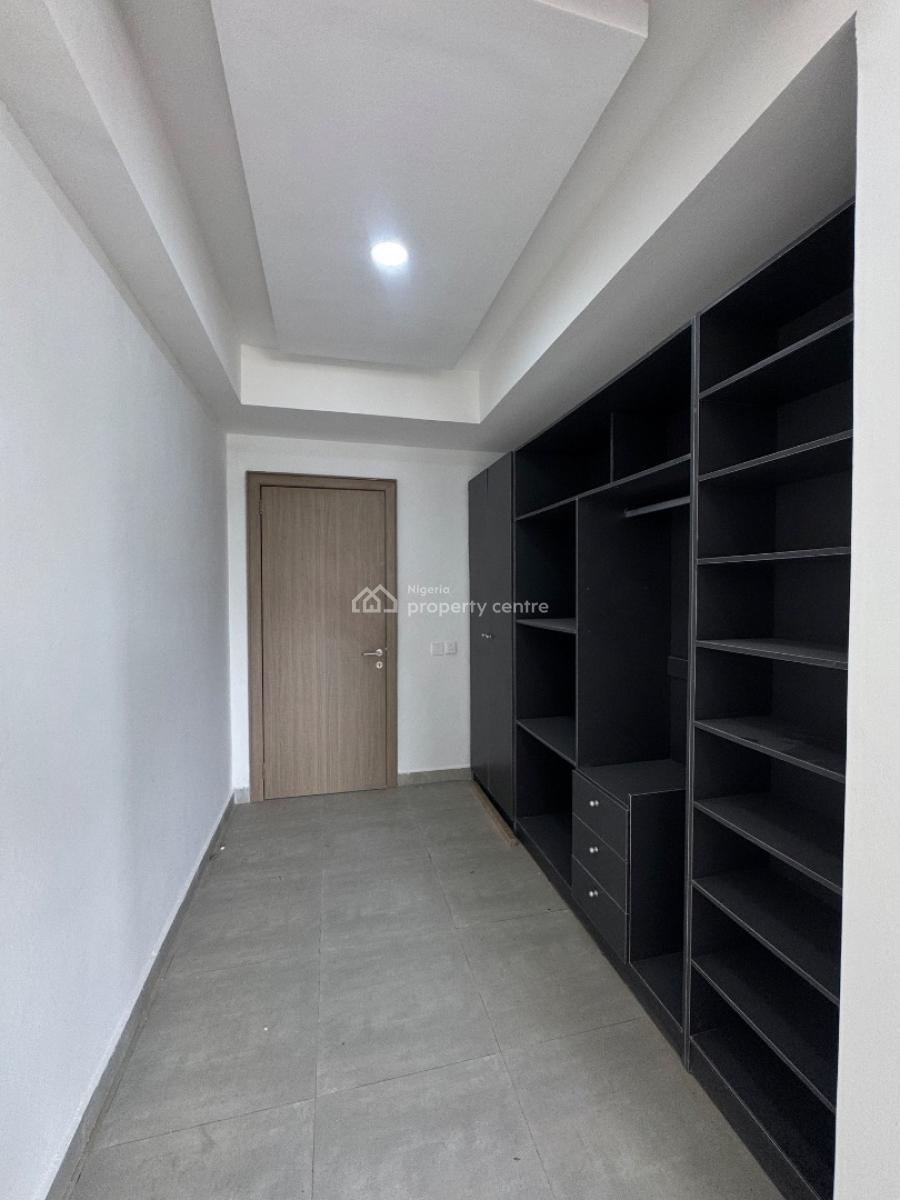 Beautiful Two (2) Bedroom Apartment, Lekki Phase 1, Lekki, Lagos, Flat / Apartment for Rent