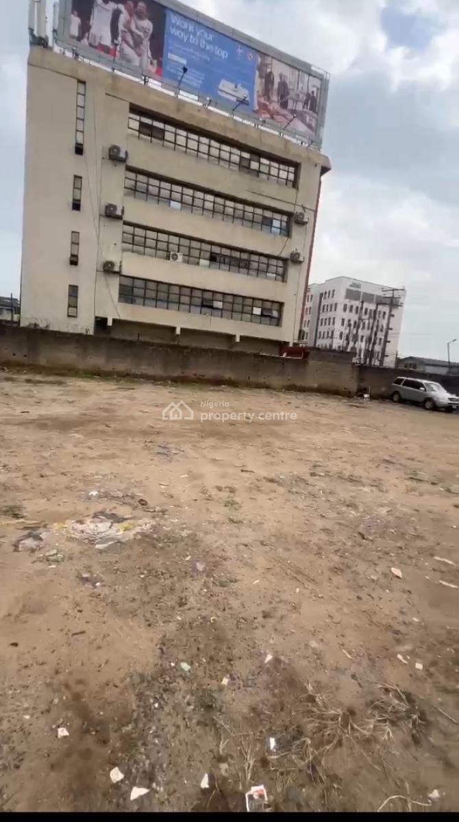 a Plot & Quarter of Land (700sqm) for All Purposes, @ Ikeja B/stop, Facing Directly on Oba Akran Avenue Ikeja Lagos, Oba Akran, Ikeja, Lagos, Commercial Land for Sale