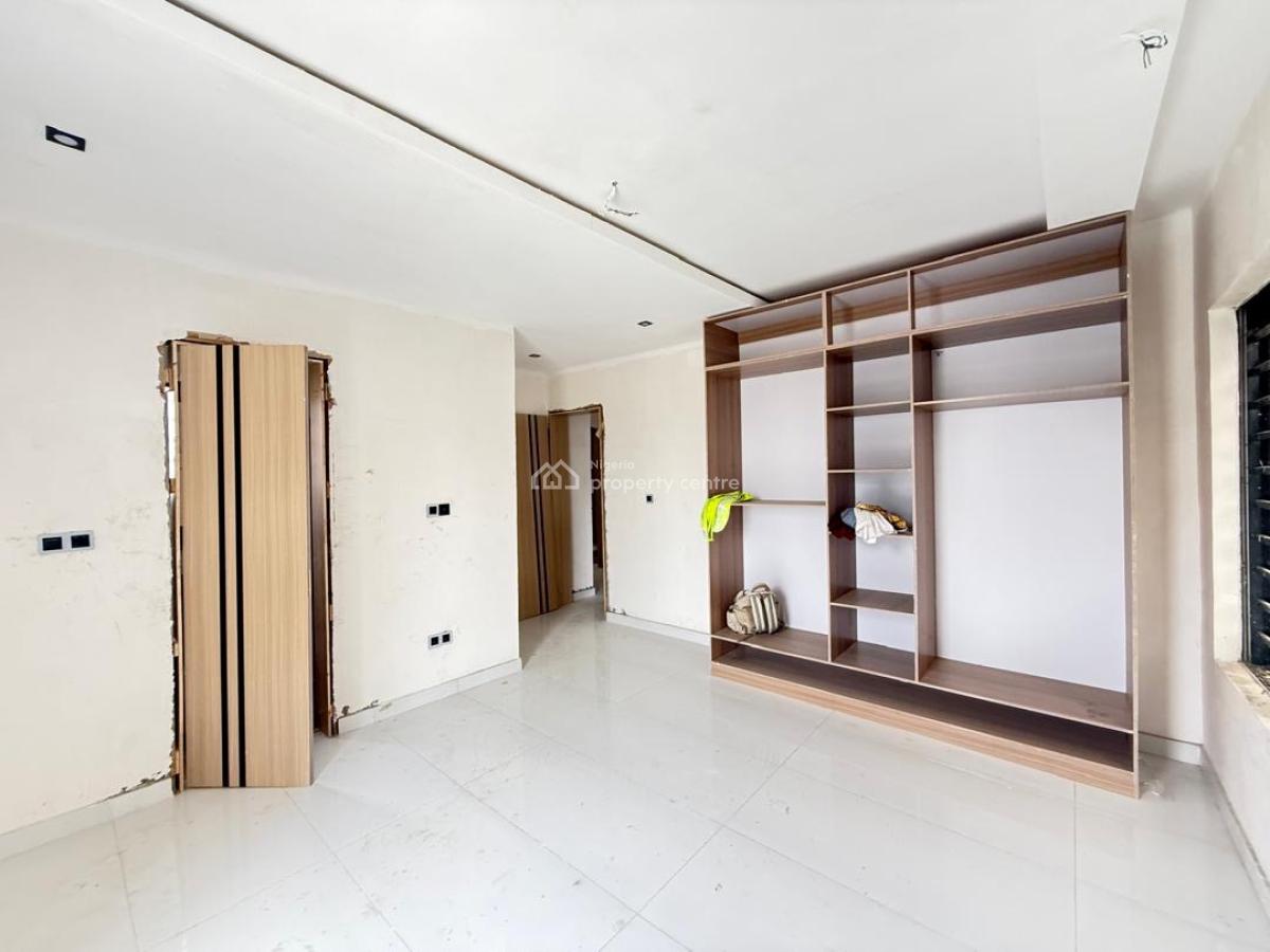 2 Bedroom Blocks of Flat with Swimming Pool and Gym, Freedom Way, Lekki Phase 1, Lekki, Lagos, Block of Flats for Sale