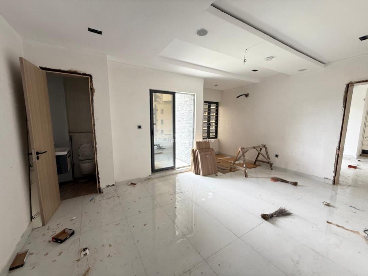 2 Bedroom Blocks of Flat with Swimming Pool and Gym, Freedom Way, Lekki Phase 1, Lekki, Lagos, Block of Flats for Sale