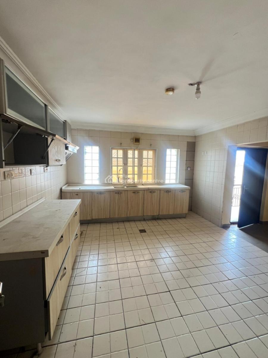 Lovely 3-bedroom Apartment, Oniru, Victoria Island (vi), Lagos, Flat / Apartment for Rent