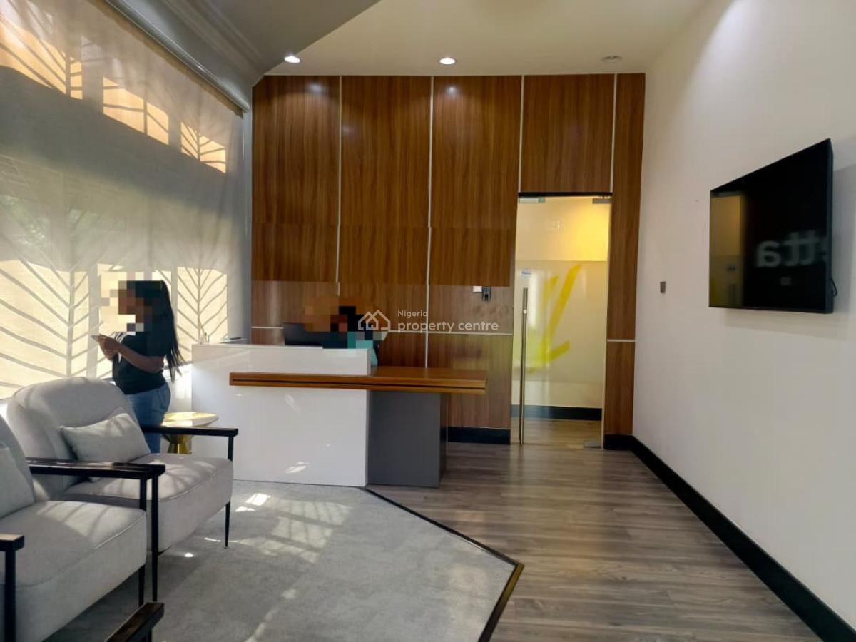 Massive Office Building on 2,000 Square Meters., Off Adeola Odeku Street, Victoria Island, Lagos, Victoria Island (vi), Lagos, Commercial Property for Rent