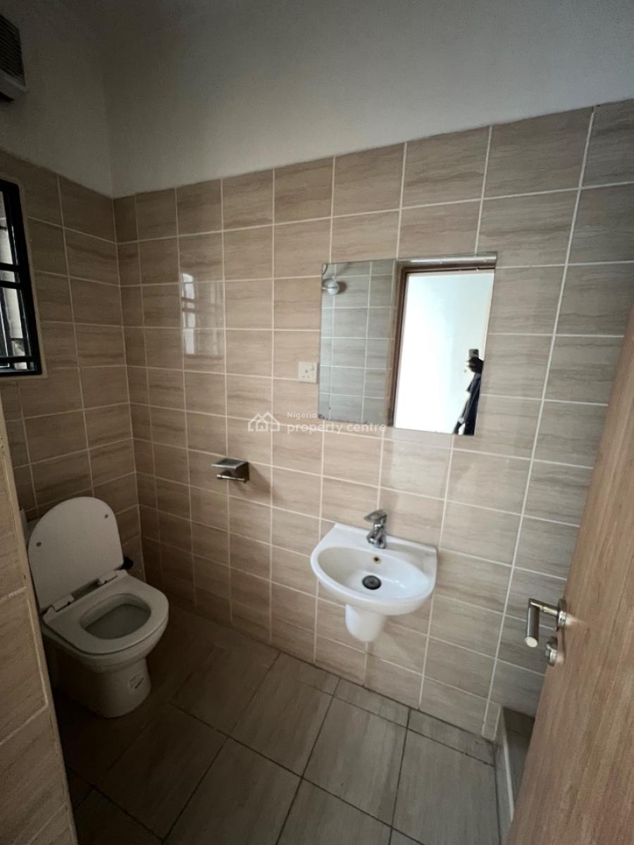 4-bedroom Semi-detached Duplex with Bq (residential & Commercial Use), Lekki Phase 1, Lekki, Lagos, House for Rent