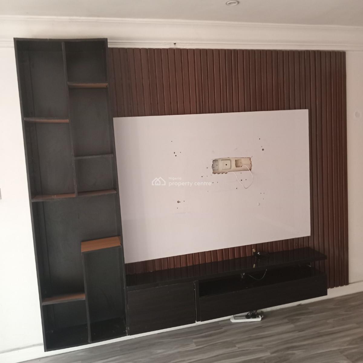 Spacious Two Bedroom Flat with a Room Bq, Freedom Way, Lekki Phase 1, Lekki, Lagos, Flat / Apartment for Rent