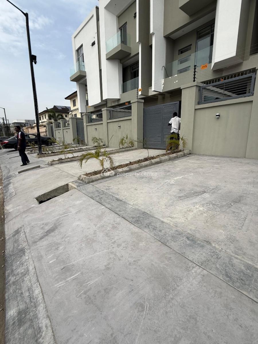 Luxury 4 Bedrooms Terraced Duplex, Lekki Phase 1, Lekki, Lagos, Terraced Duplex for Sale