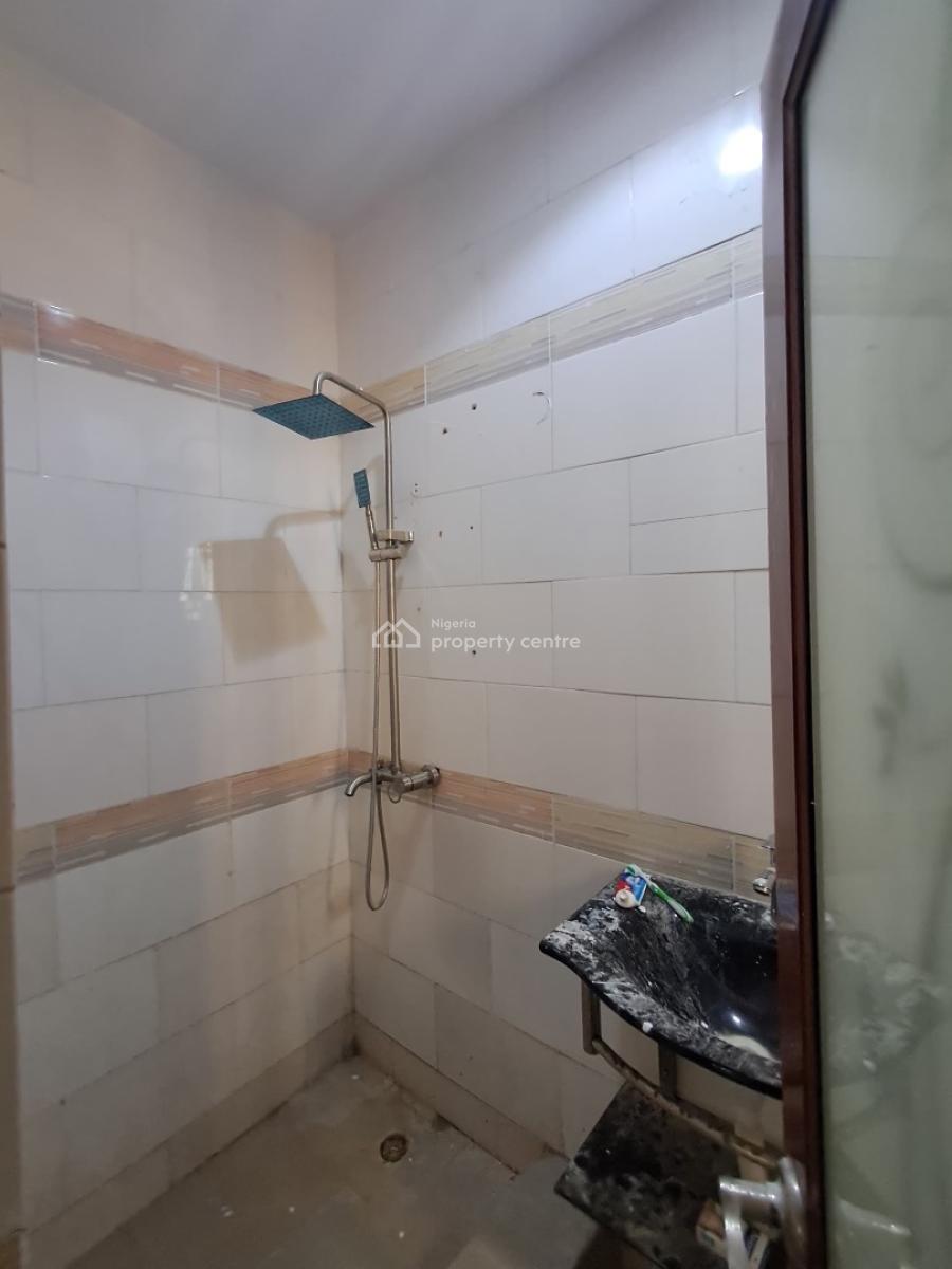 Newly Renovated 3 Bedroom Terrace Duplex, New Road, Lekki Expressway, Lekki, Lagos, Terraced Duplex for Rent