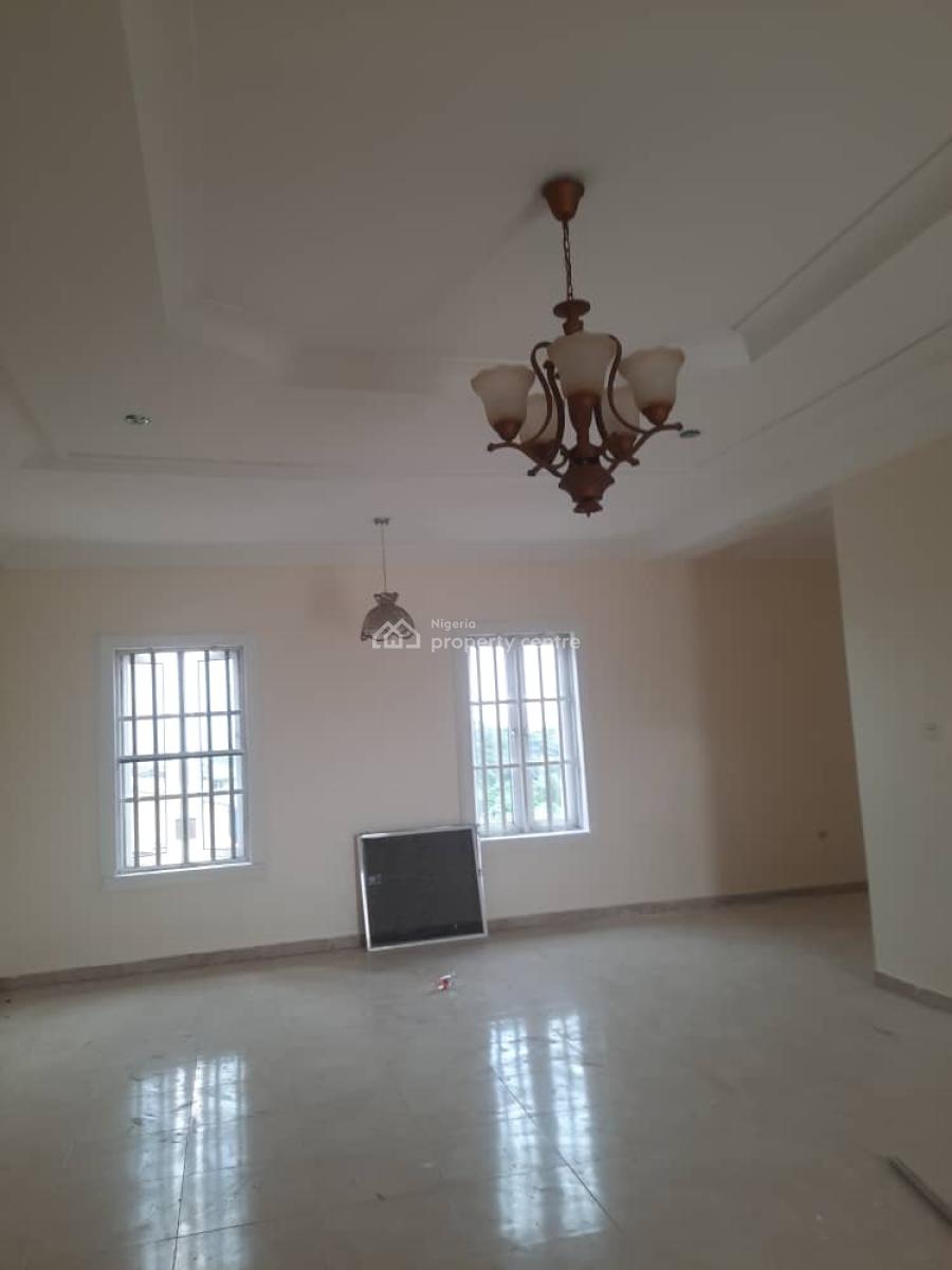 Luxury Semi-furnished 3 Bedroom Apartment, Gra Phase 1, Magodo, Lagos, Flat / Apartment for Rent