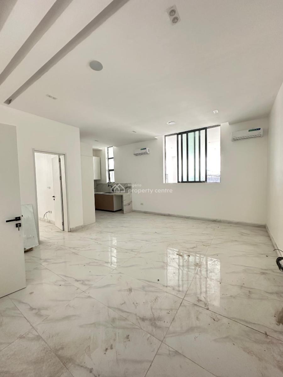 Outstanding Spacious 1 Bedroom Apartment with Elevator, Pool and Gym, Lekki Phase 1, Lekki, Lagos, Mini Flat (room and Parlour) for Sale