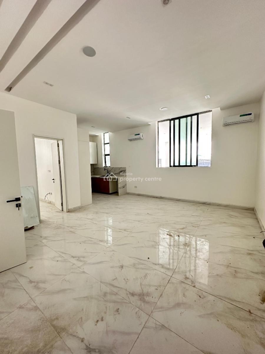 Outstanding Spacious 1 Bedroom Apartment with Elevator, Pool and Gym, Lekki Phase 1, Lekki, Lagos, Mini Flat (room and Parlour) for Sale