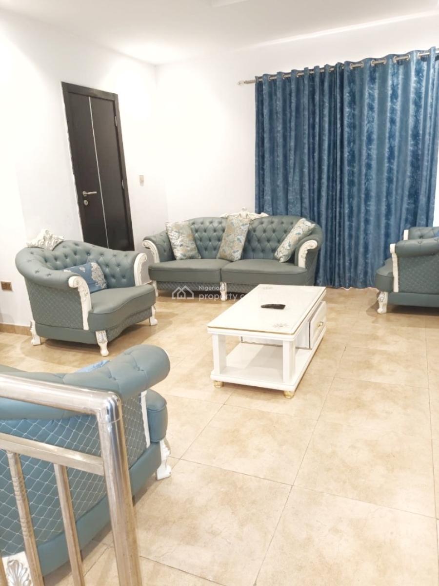 Luxury 2 Bedroom Flat, Gra Phase 1, Magodo, Lagos, Flat / Apartment for Sale