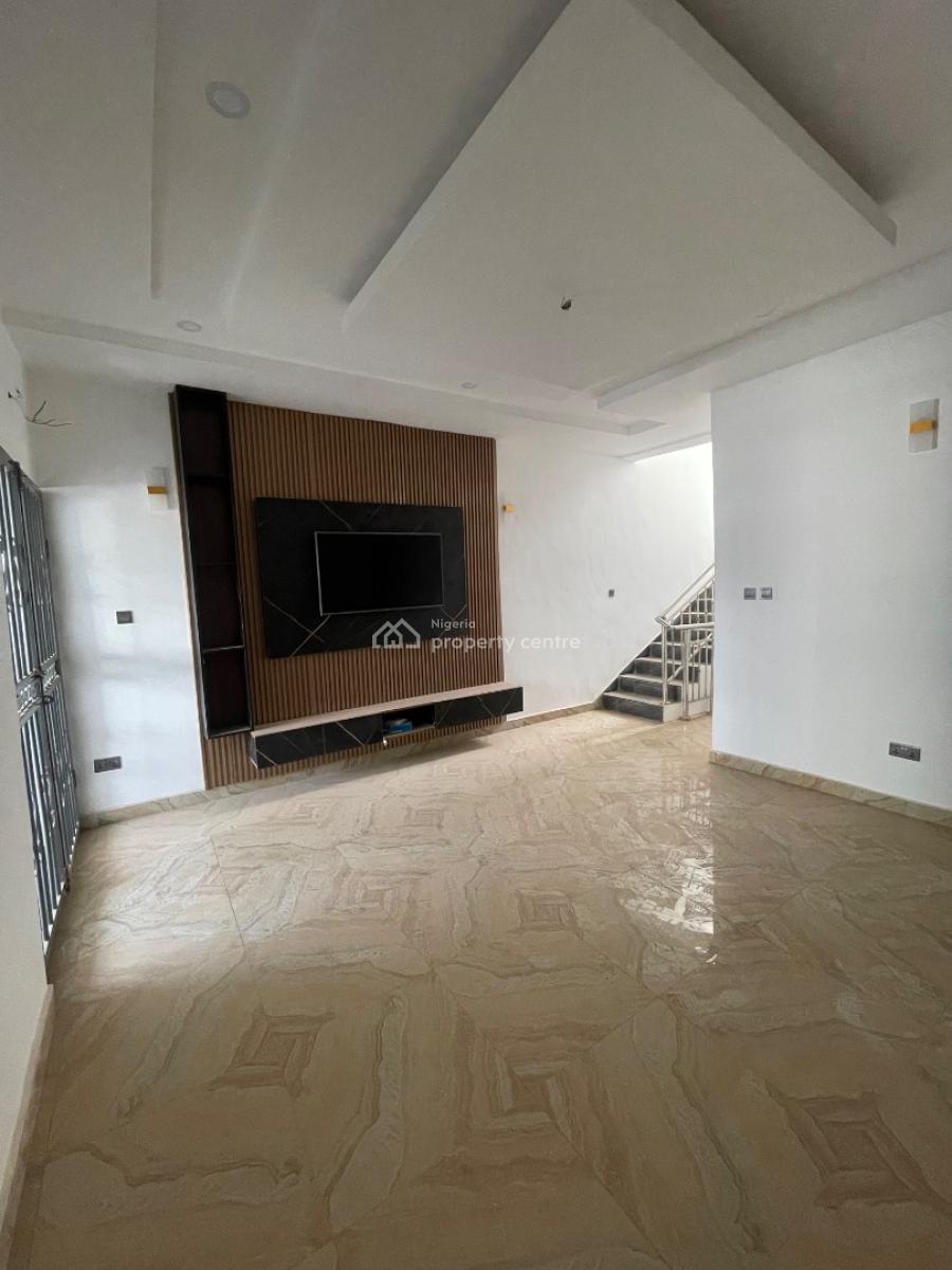 4 Bedroom Semi Detached Duplex with Bq, Ochacho 2, Life Camp, Abuja, Semi-detached Duplex for Sale