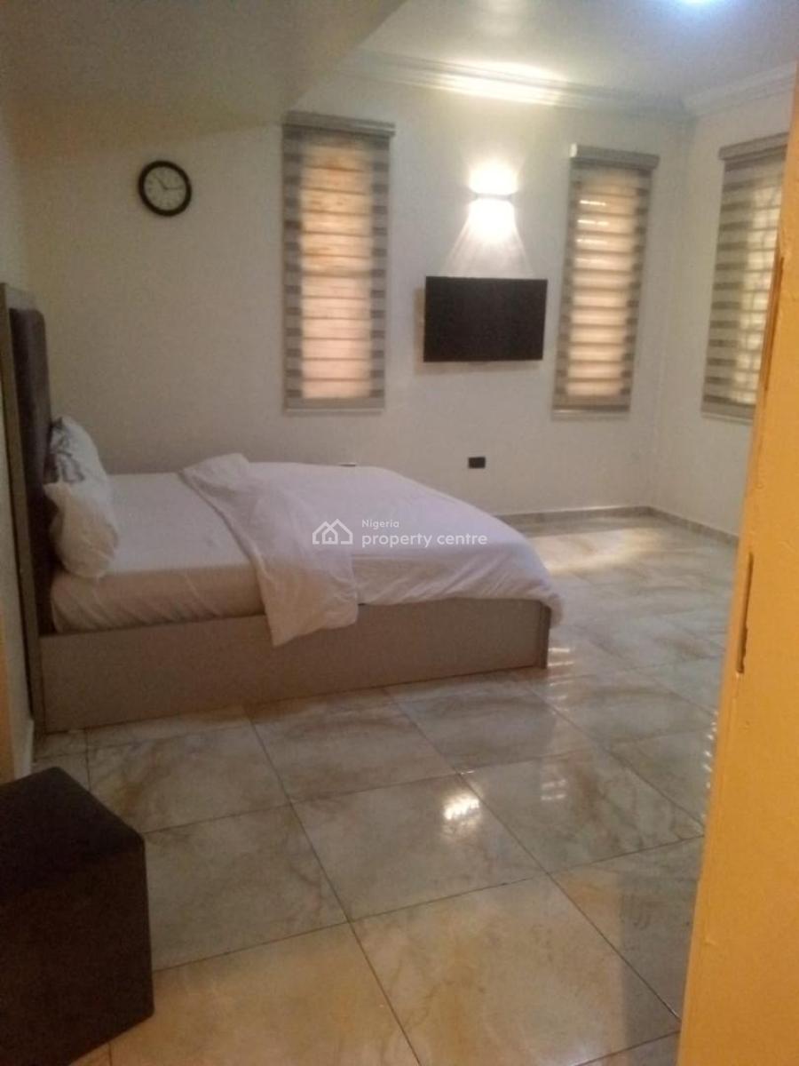 Standard Room & Parlour Apartment, Off Emma Abimbola Cole, Lekki Phase 1, Lekki, Lagos, Mini Flat (room and Parlour) Short Let