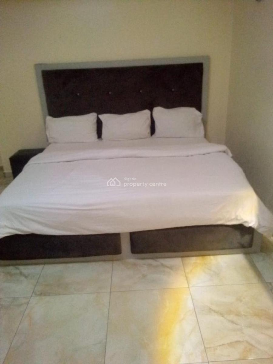 Standard Room & Parlour Apartment, Off Emma Abimbola Cole, Lekki Phase 1, Lekki, Lagos, Mini Flat (room and Parlour) Short Let