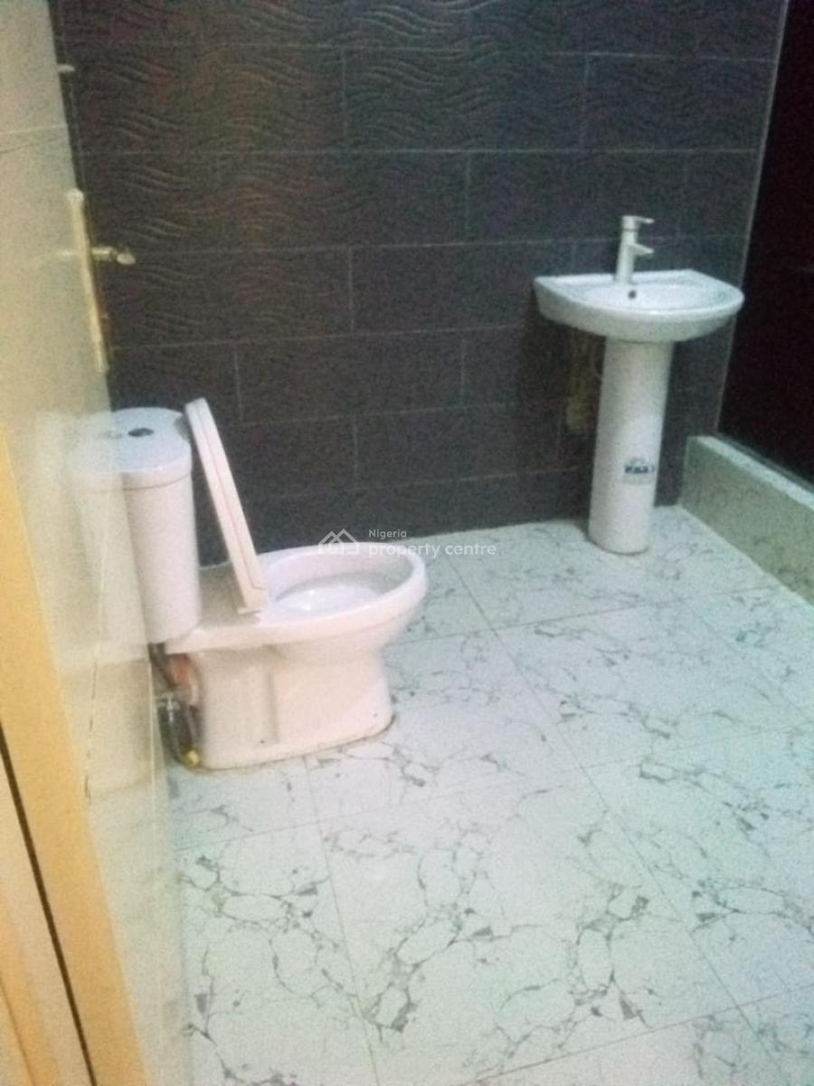 Standard Room & Parlour Apartment, Off Emma Abimbola Cole, Lekki Phase 1, Lekki, Lagos, Mini Flat (room and Parlour) Short Let