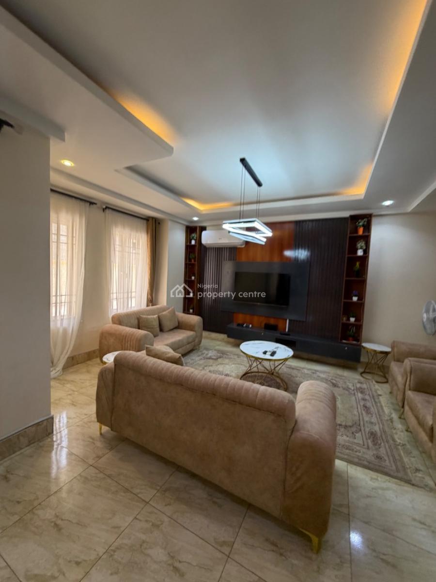 Standard 4 Bedroom Terrace Duplex, Guzape District, Abuja, Terraced Duplex for Sale