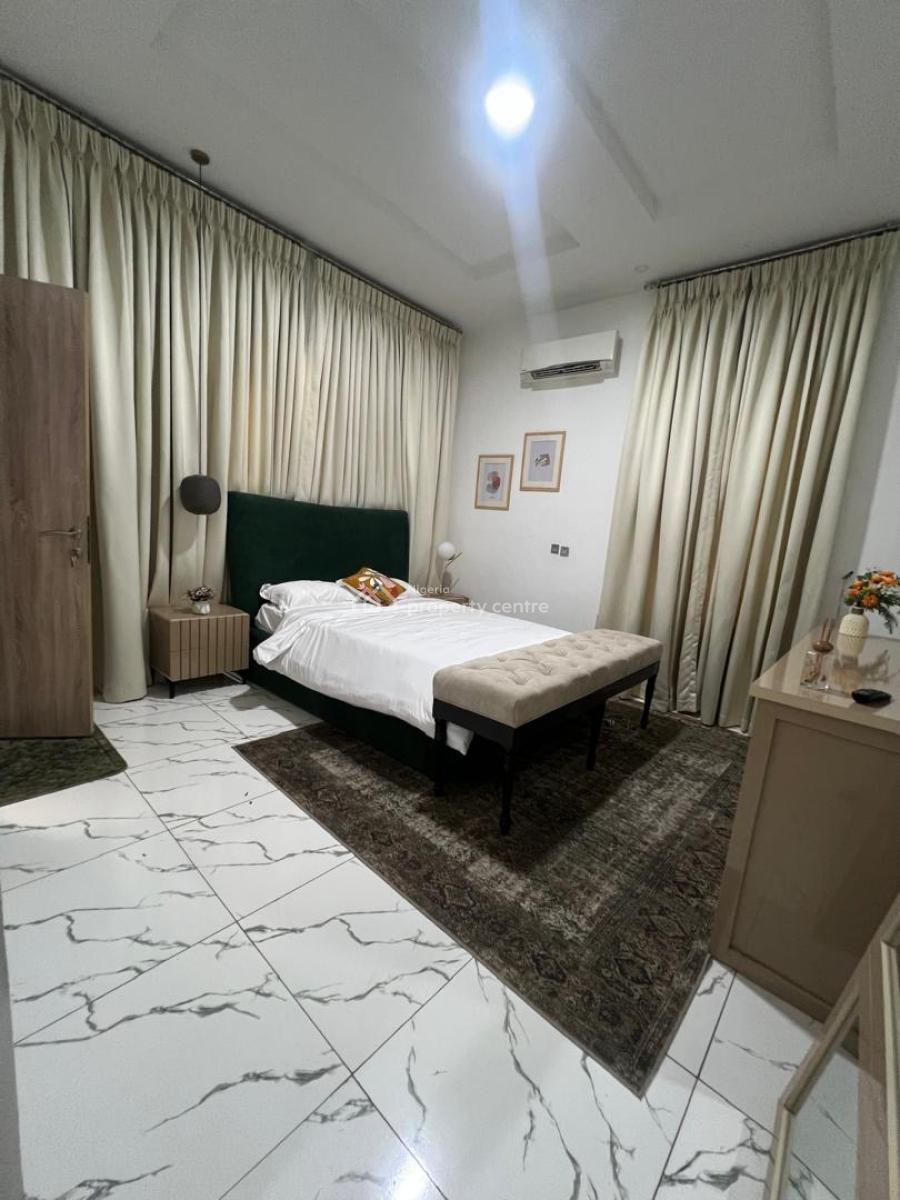 Relatively New Massive and Standard Four (4) Bedroom  Duplex Plus Bq, Chevy View Estate Chevron Drive, Lekki Expressway, Lekki, Lagos, Flat / Apartment for Sale