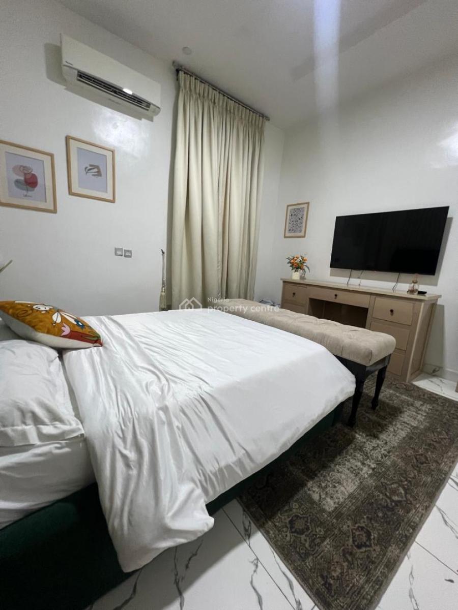 Relatively New Massive and Standard Four (4) Bedroom  Duplex Plus Bq, Chevy View Estate Chevron Drive, Lekki Expressway, Lekki, Lagos, Flat / Apartment for Sale