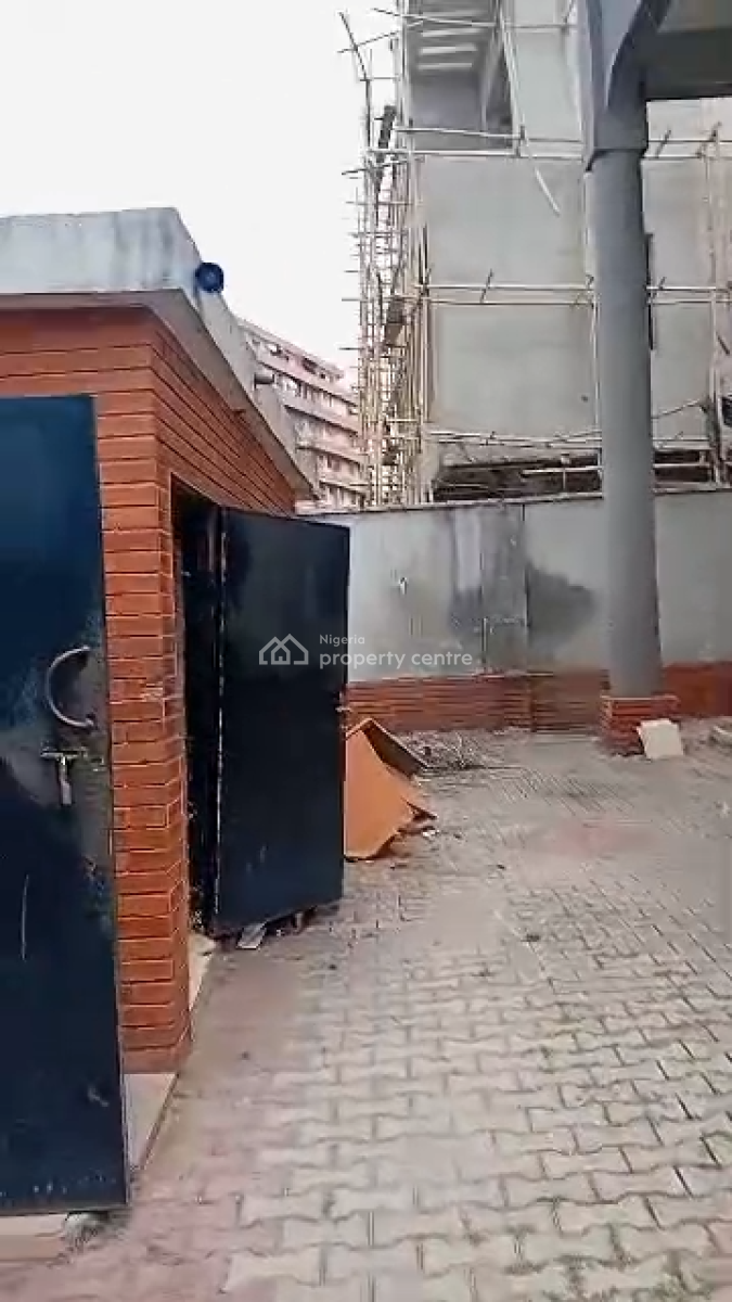 Massive and Spacious 7 Bedroom Detached Duplex, Adeniyi Jones, Ikeja, Lagos, Detached Duplex for Rent