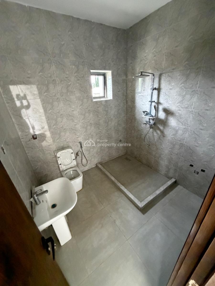 4 Bedroom Duplex & Bq, Off 3rd Avenue, Gwarinpa, Abuja, Terraced Duplex for Sale