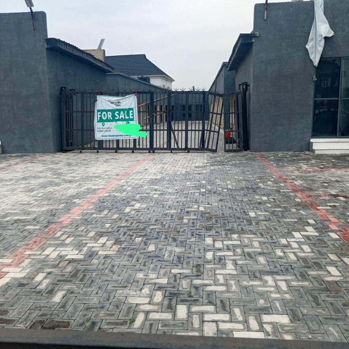 18 Units of Newly Built Shop in a Plaza/mall, Okun-ajah Lagos, Ogombo, Ajah, Lagos, Plaza / Complex / Mall for Sale
