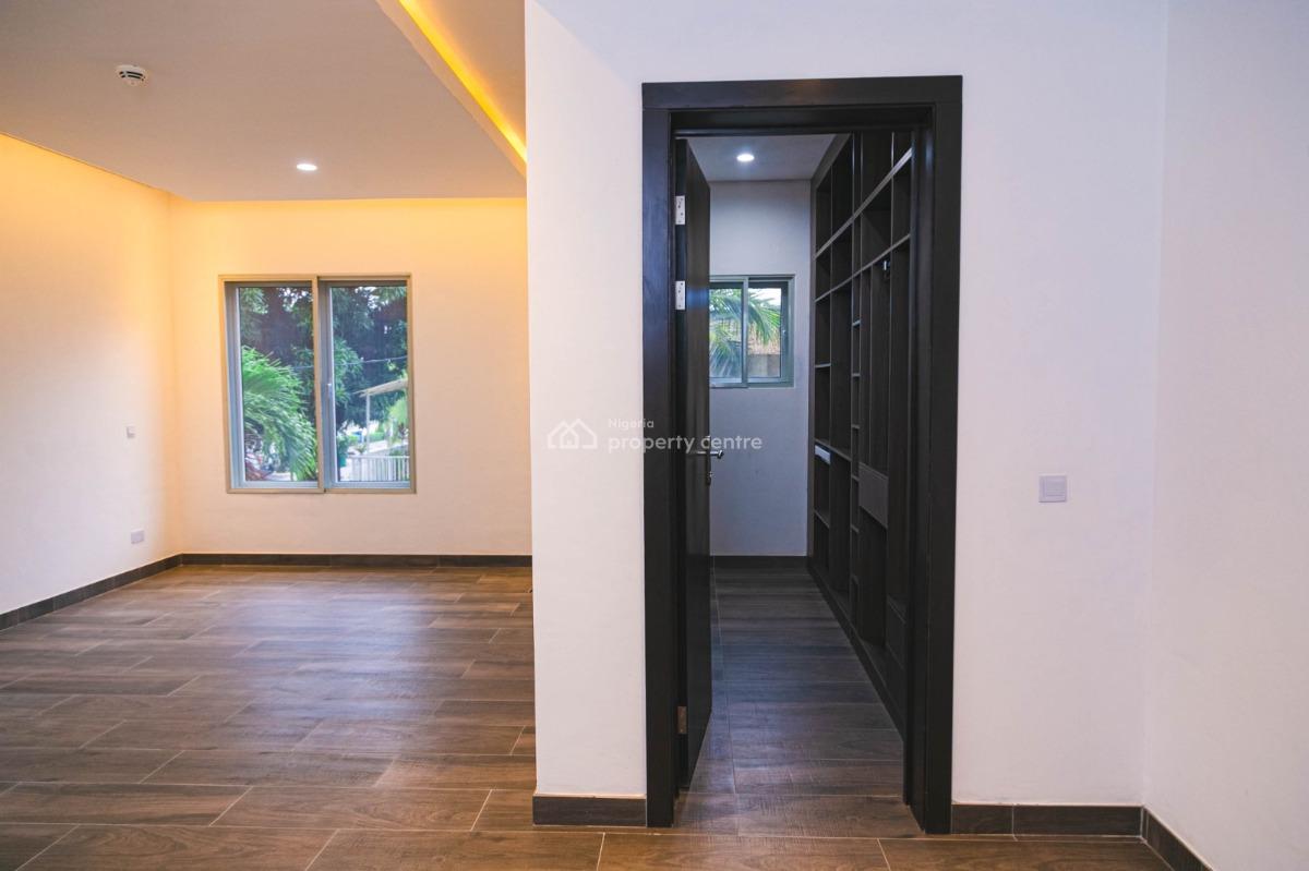 Luxury 3 Bedroom Flat with Bq,elevator,swimming Pool,gym.etc, Off Babatunde Ajose Street., Victoria Island (vi), Lagos, Flat / Apartment for Rent