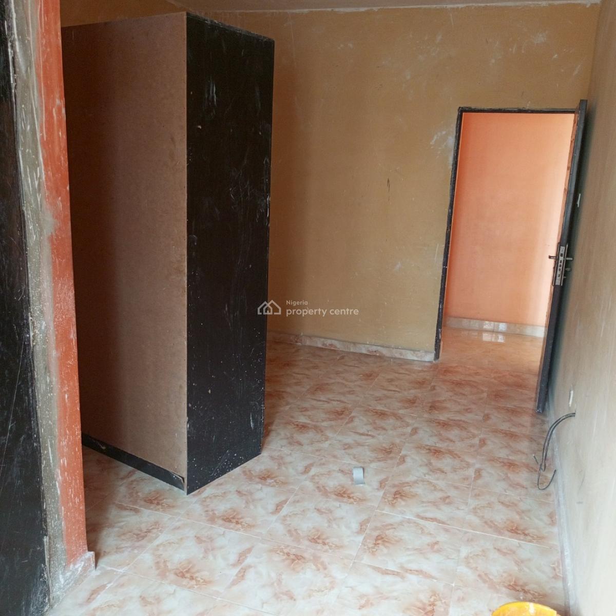 Spacious and Sharp 3bedroom Apartment (upstairs), Okun-ajah Lagos, Ogombo, Ajah, Lagos, Flat / Apartment for Rent