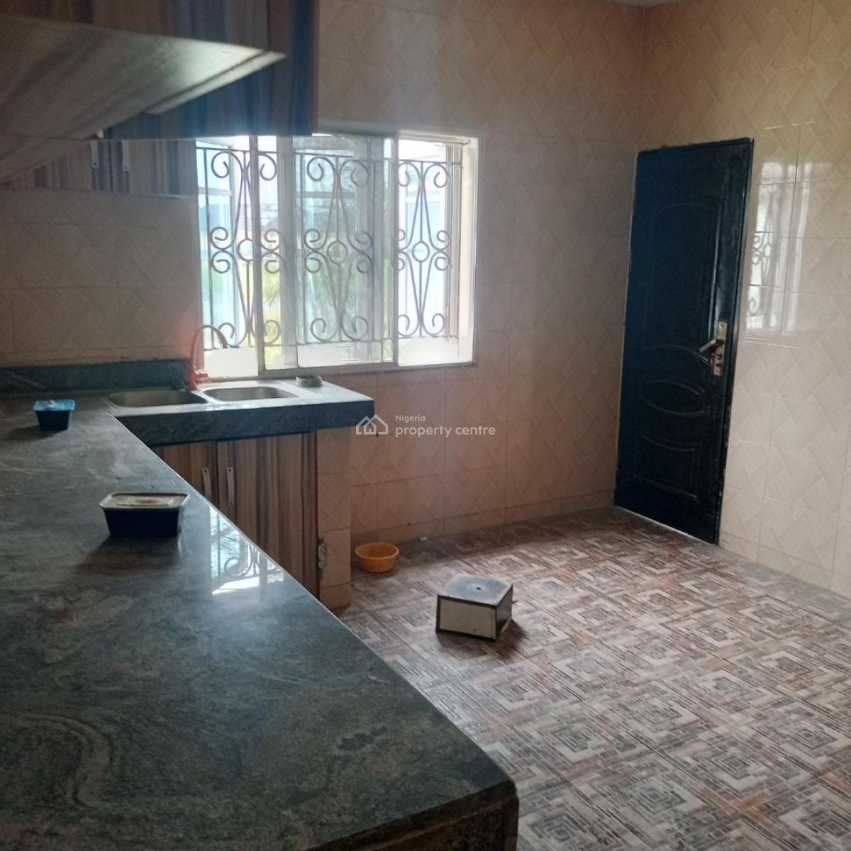 Spacious and Sharp 3bedroom Apartment (upstairs), Okun-ajah Lagos, Ogombo, Ajah, Lagos, Flat / Apartment for Rent