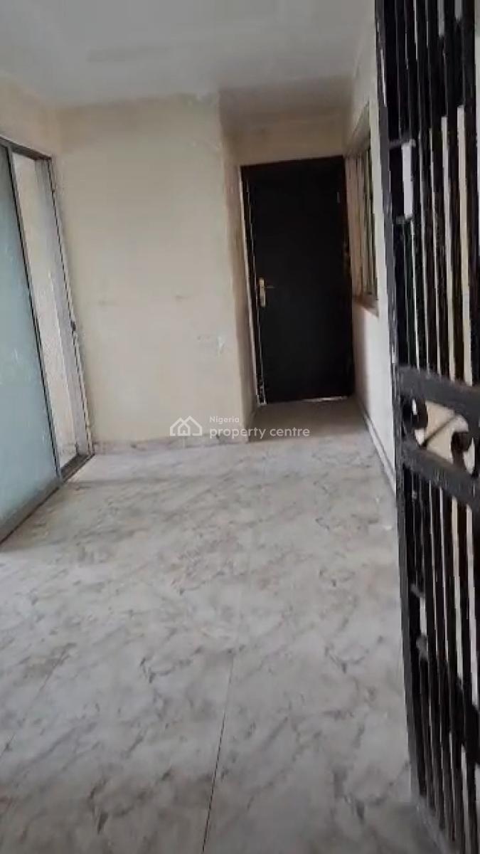 Newly Renovated Semi Detached 3 Bedroom Duplex, Gbagada Phase 1, Gbagada, Lagos, Flat / Apartment for Rent