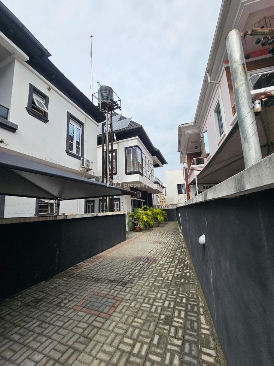 5bedroom Fully Detached Duplex with Bq, Lekki, Lagos, Detached Duplex for Sale