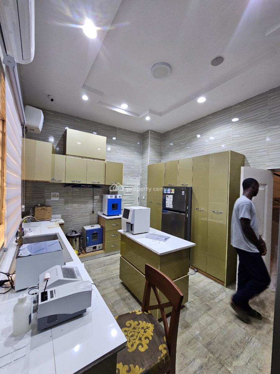 5bedroom Fully Detached Duplex with Bq, Lekki, Lagos, Detached Duplex for Sale