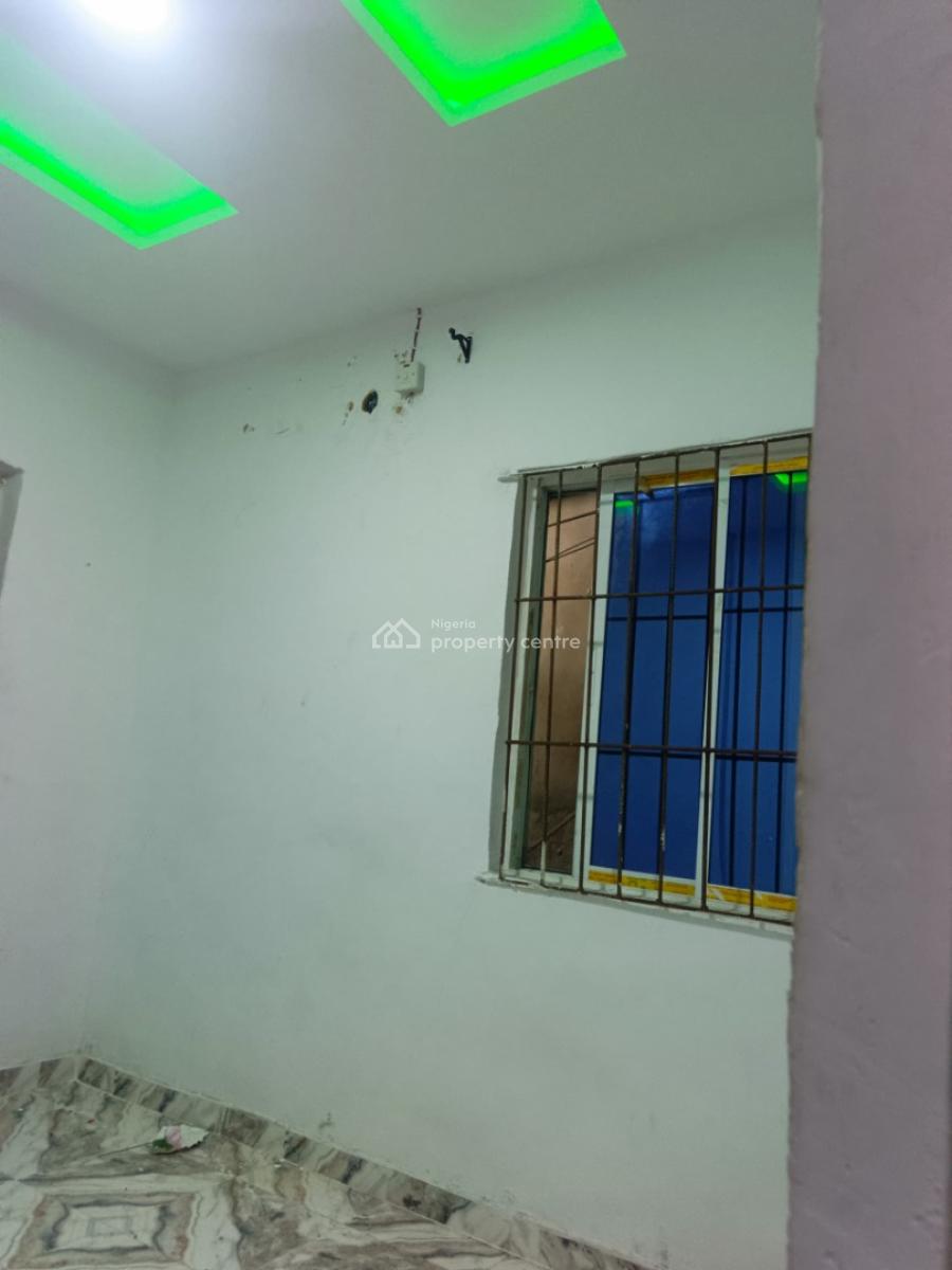 Modern Executive Studio Apartment, Akoka, Yaba, Lagos, Flat / Apartment for Rent