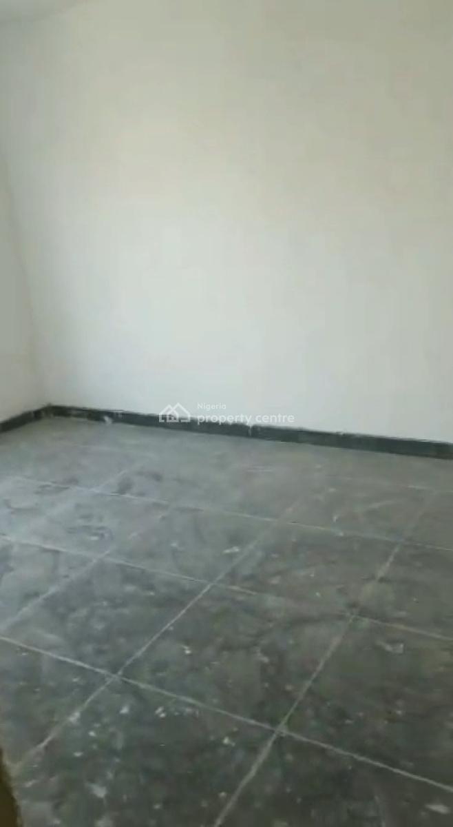 Spacious Executive Mini Flat, Iwaya, Yaba, Lagos, Mini Flat (room and Parlour) for Rent