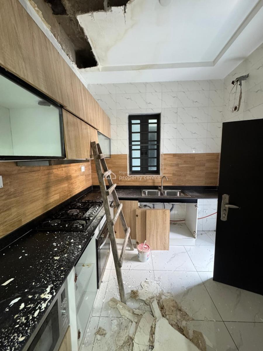 2 Bedroom Apartment, Ologolo Lekki Lagos, Ologolo, Lekki, Lagos, Flat / Apartment for Rent