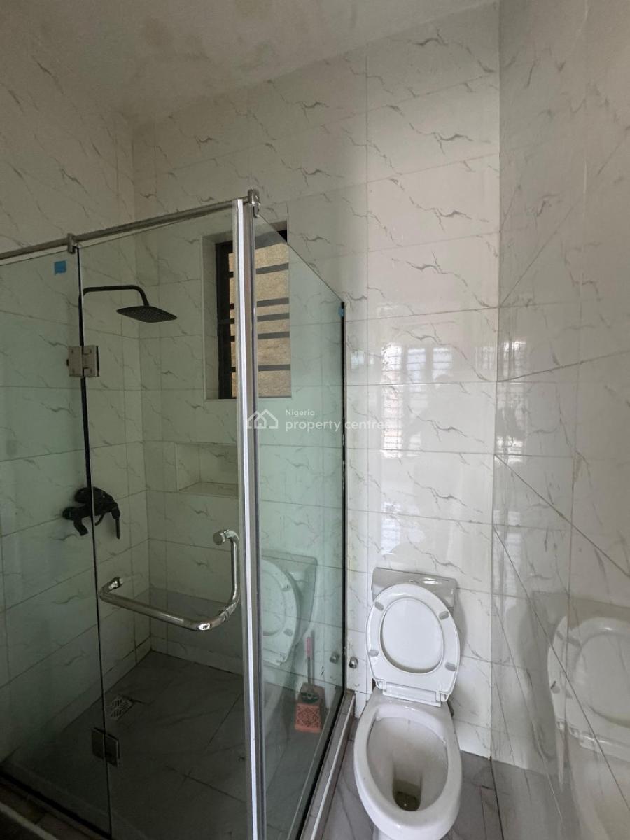 2 Bedroom Apartment, Ologolo Lekki Lagos, Ologolo, Lekki, Lagos, Flat / Apartment for Rent