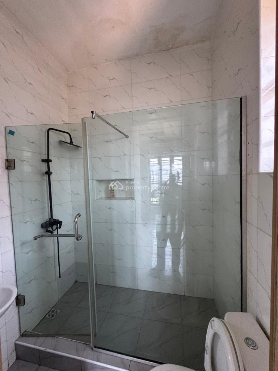 2 Bedroom Apartment, Ologolo Lekki Lagos, Ologolo, Lekki, Lagos, Flat / Apartment for Rent