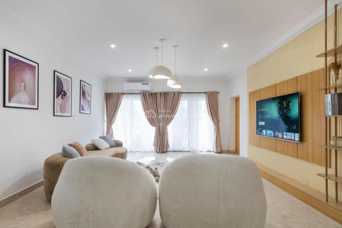 Luxury Four Bedroom with Swimming Pool and Ps5, Lekki Phase 1, Lekki, Lagos, Flat / Apartment Short Let