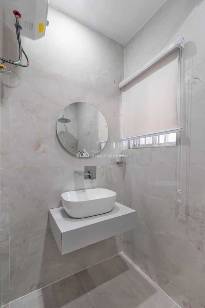 Luxury Four Bedroom with Swimming Pool and Ps5, Lekki Phase 1, Lekki, Lagos, Flat / Apartment Short Let