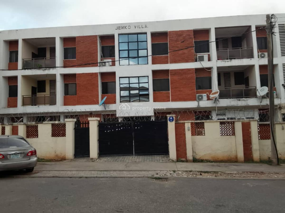 Spacious 3 Bedroom Flat  6 Units  in a  Serene Environment, Garki, Abuja, Flat / Apartment for Sale