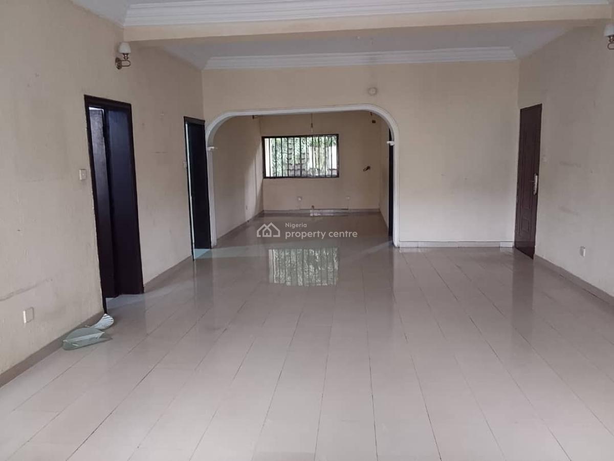 Spacious 3 Bedroom Flat  6 Units  in a  Serene Environment, Garki, Abuja, Flat / Apartment for Sale