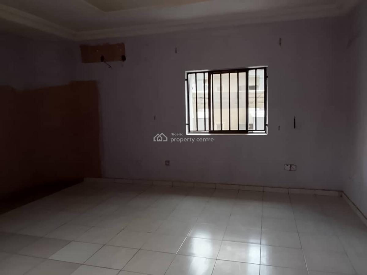 Spacious 3 Bedroom Flat  6 Units  in a  Serene Environment, Garki, Abuja, Flat / Apartment for Sale
