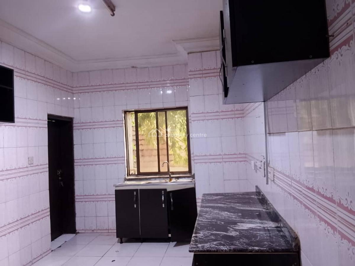 Spacious 3 Bedroom Flat  6 Units  in a  Serene Environment, Garki, Abuja, Flat / Apartment for Sale