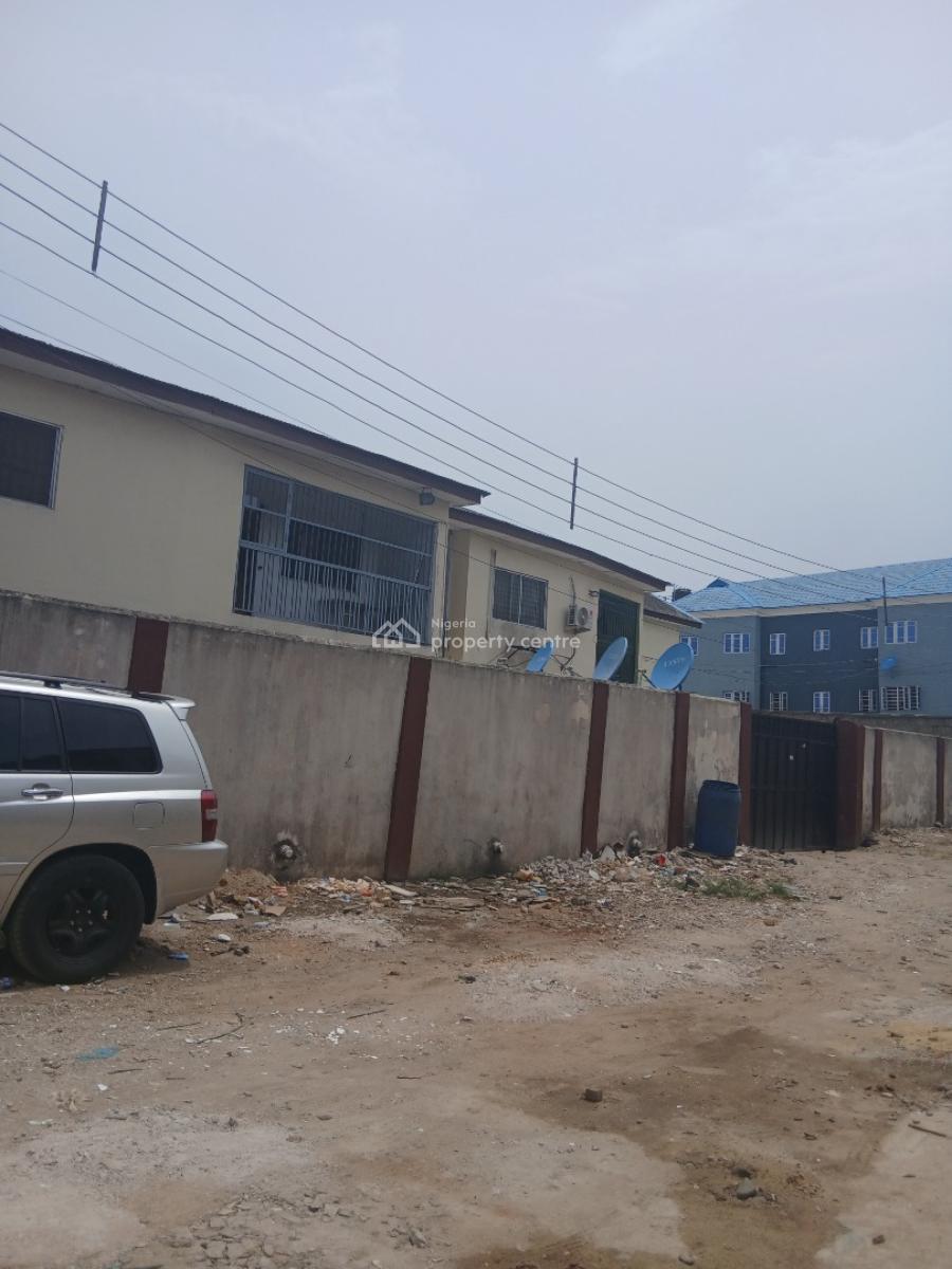 Lovely Solid Building, Animashaun, Surulere, Lagos, Block of Flats for Sale