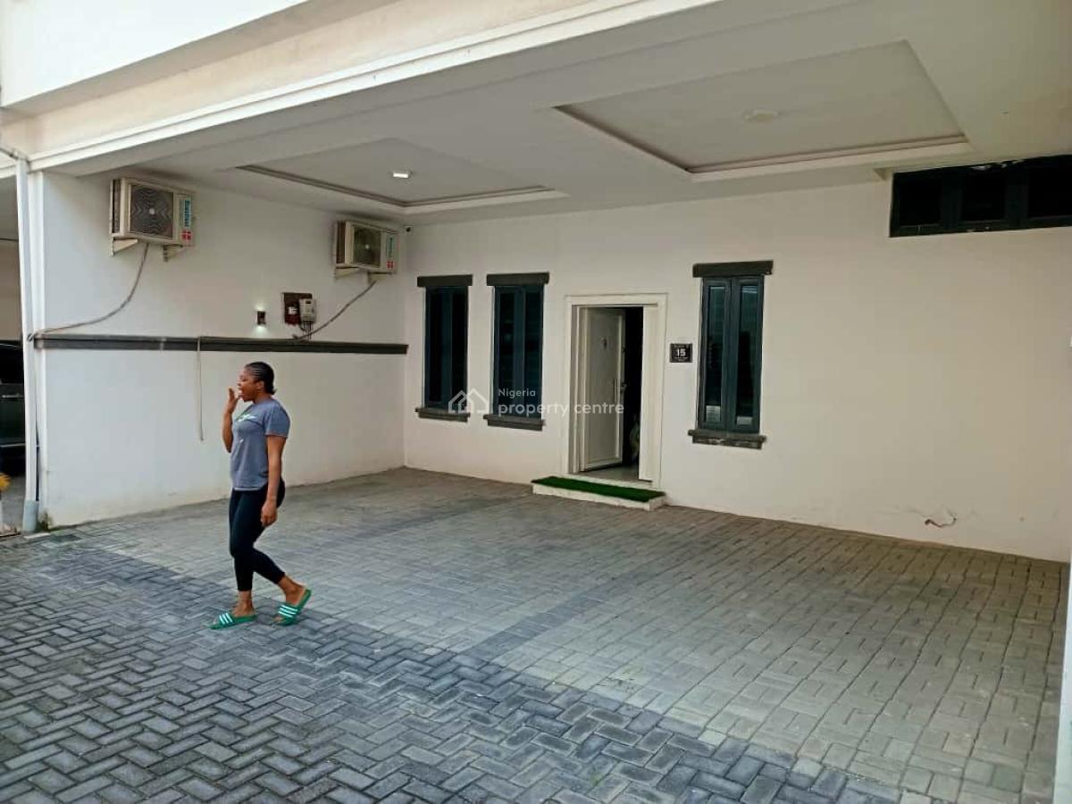 4 Bedroom Duplex, Lcc Road, Lekki Phase 1, Lekki, Lagos, Semi-detached Duplex for Rent