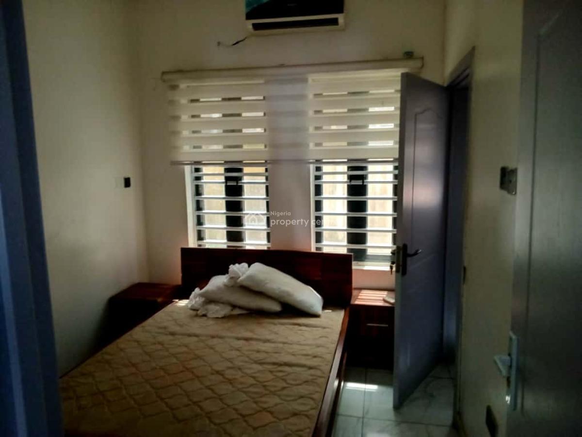 4 Bedroom Duplex, Lcc Road, Lekki Phase 1, Lekki, Lagos, Semi-detached Duplex for Rent