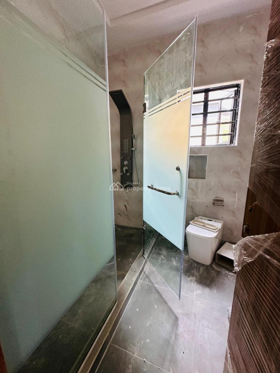 Spaciously Built 5 Bedroom Fully Detached Duplex with Bq, Omole Phase 2, Ikeja, Lagos, Detached Duplex for Sale