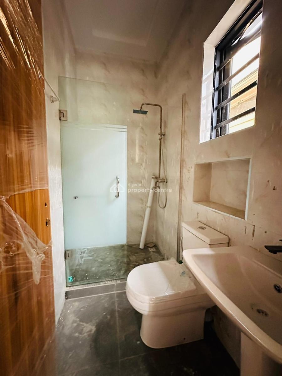 Spaciously Built 5 Bedroom Fully Detached Duplex with Bq, Omole Phase 2, Ikeja, Lagos, Detached Duplex for Sale