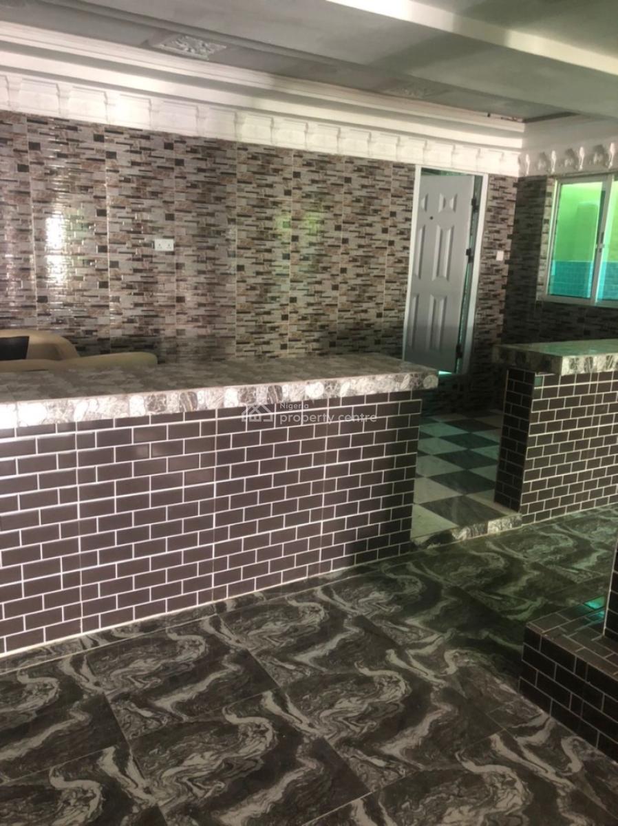 Luxury 6bedroom, Ejigbo, Lagos, Commercial Property for Rent