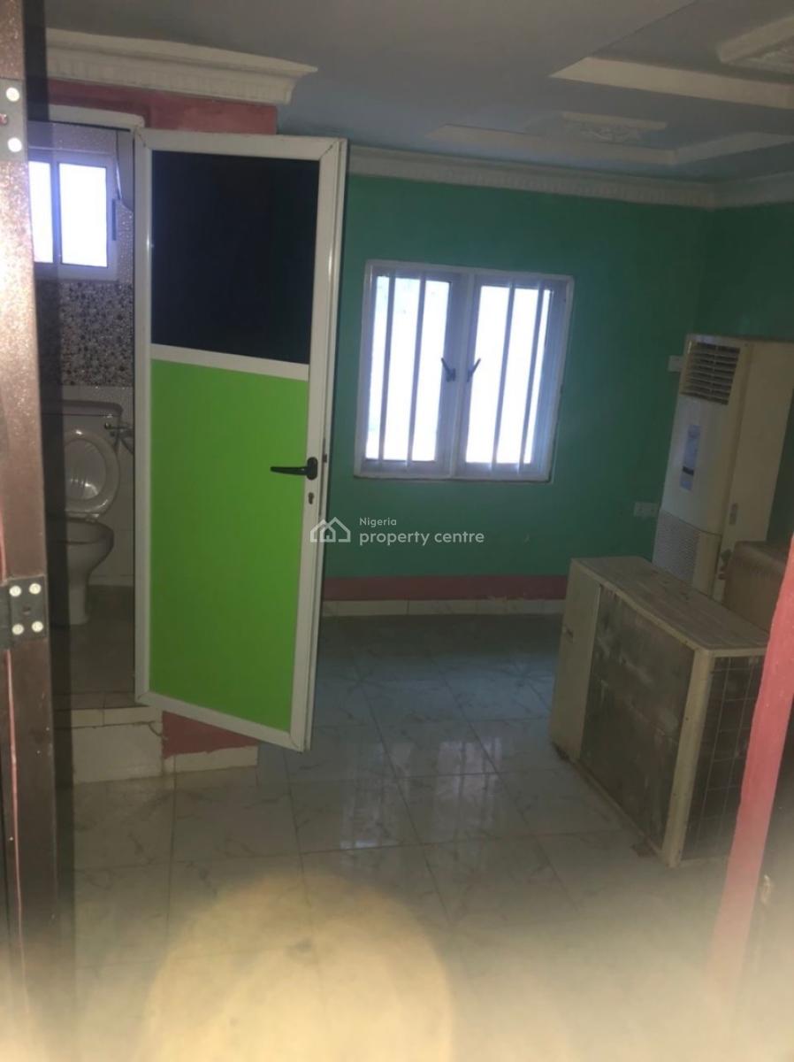 Luxury 6bedroom, Ejigbo, Lagos, Commercial Property for Rent